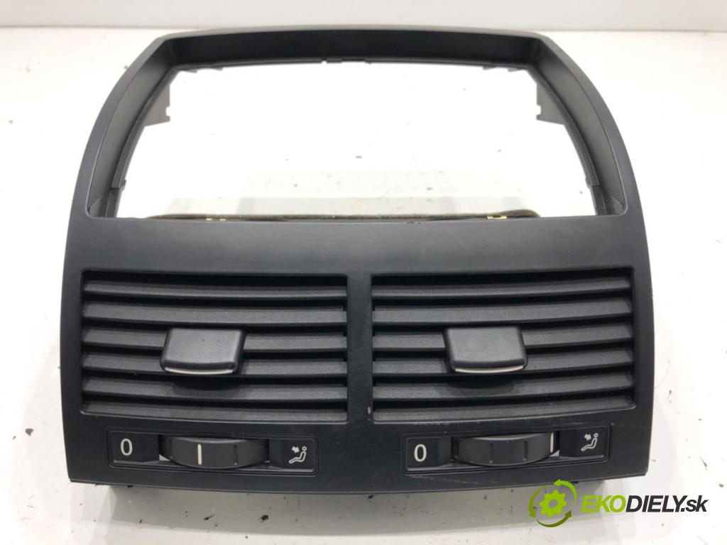 VW TOUAREG SUV 2006 165 kW 3.0 V6 TDI 2967 mří topení přední část 7L6819727