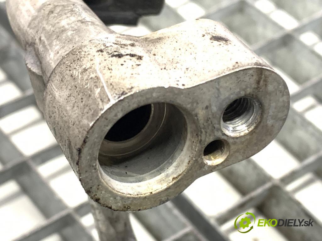 VW TOUAREG SUV 2006 165 kW 3.0 V6 TDI 2967 rúrka klimatizácie 7L6820743B (Rúrka klimatizácie)