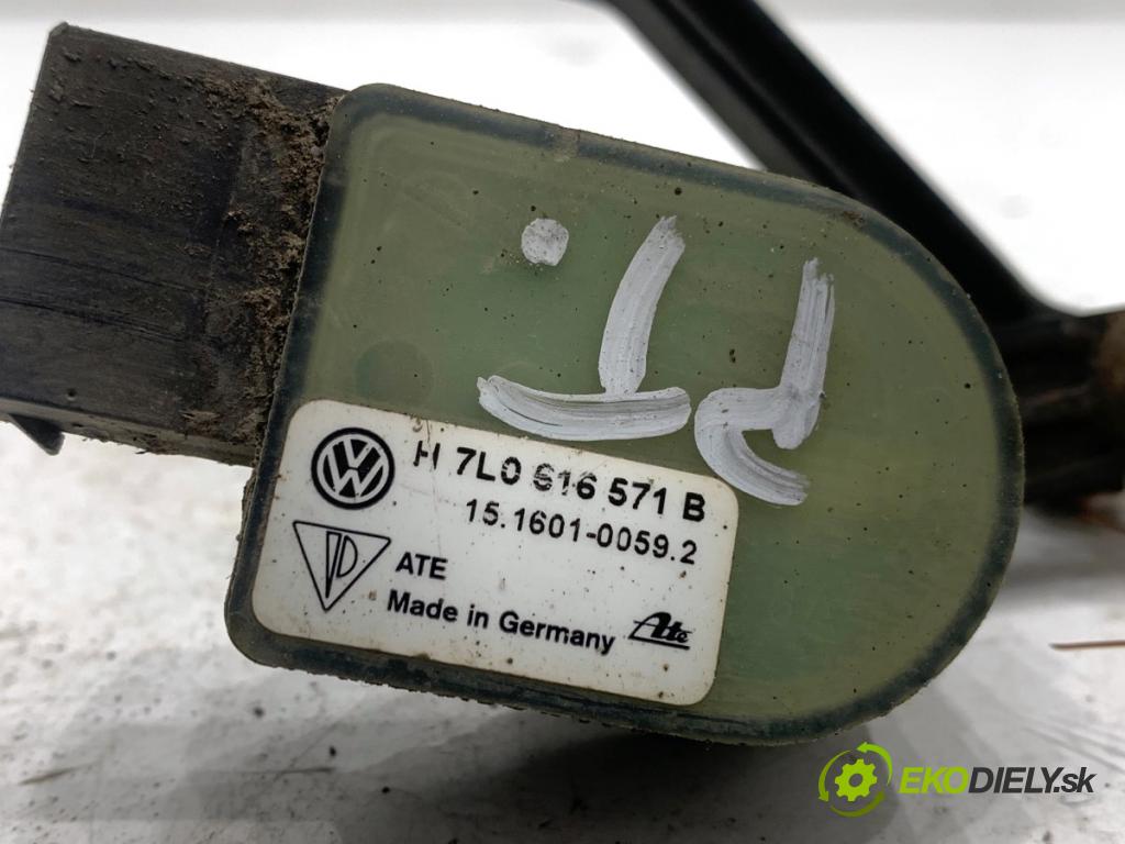 VW TOUAREG SUV 2006 165 kW 3.0 V6 TDI 2967 snímač ÚROVEŇ: XENON zadní část pravý 7L0616571B