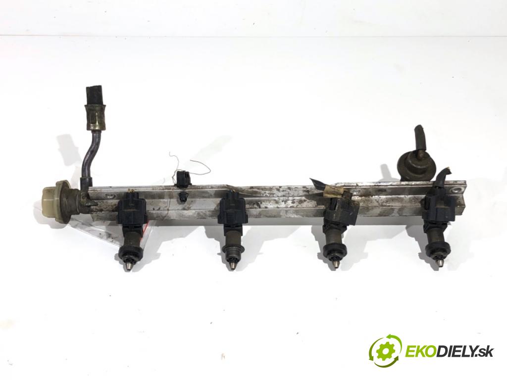 HONDA CR-V I SUV 2000 108 kW 2.0 16V 4WD (RD1, RD3) 1973 Lišta vstrekovacia  (Vstrekovacia lišta)