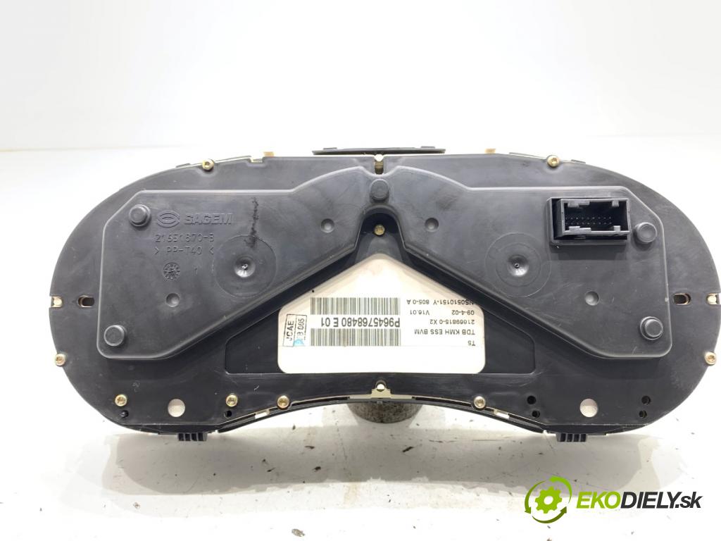 PEUGEOT 307 liftback 2002 80 kW 1.6 16V 1587 Prístrojovka P9645768480 (Prístrojová doska)