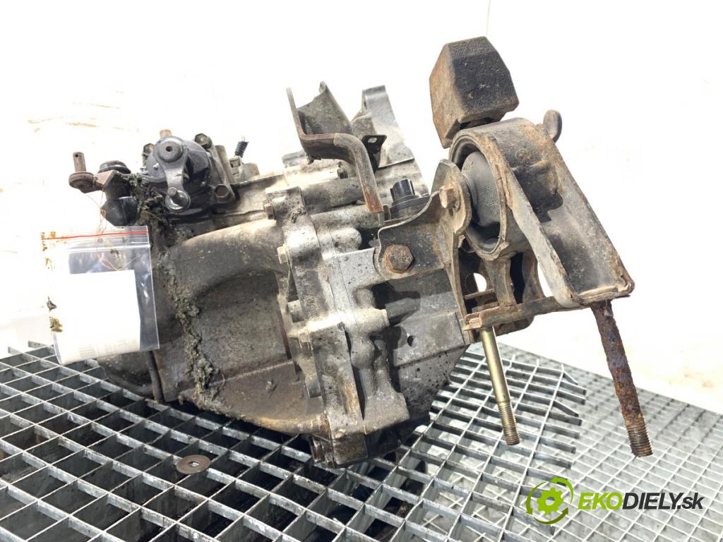 TOYOTA YARIS I liftback 2005 55 kW 1.4 D-4D (NLP10_) 1364 Prevodovka  (Prevodovka)