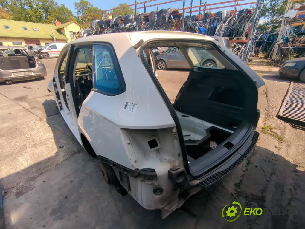 SKODA FABIA III liftback 2017 70 kW 1.0 TSI 999 KAROSERIA ČTVRŤÁK blatník zadní část levý pravý práh střecha PODŁUŻNICA levý pravý