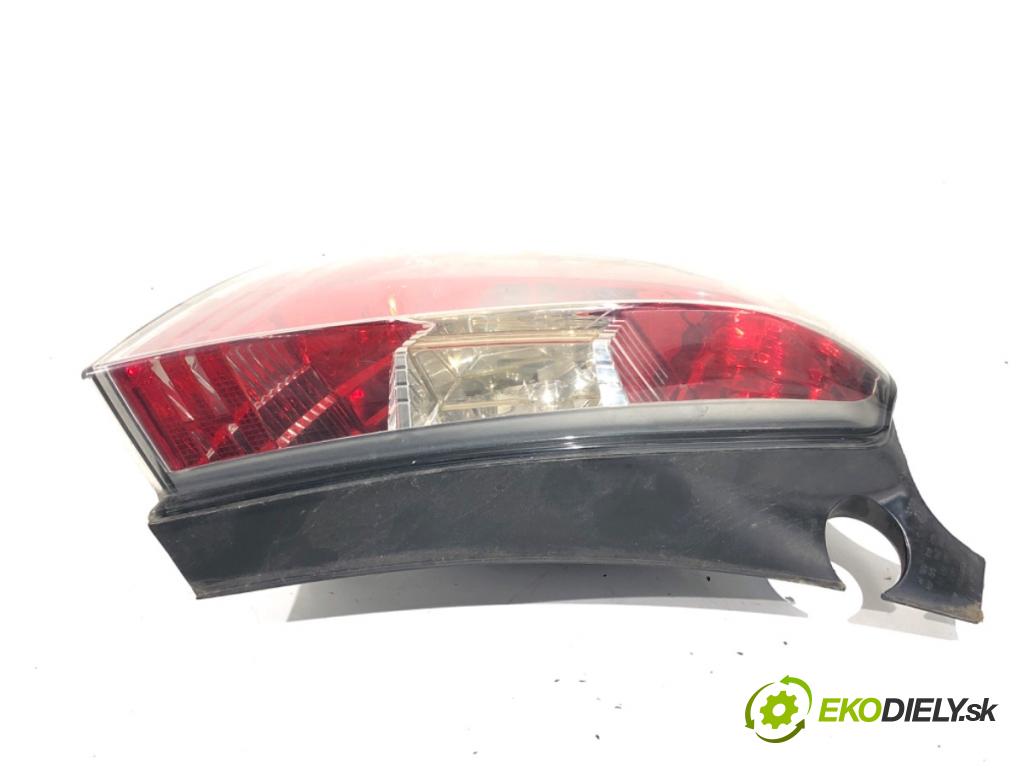 FIAT STILO liftback 2004 70 kW 1.4 16V (192AXH1B, 192BXH1B) 1368 světlo levý zadní část 46823706