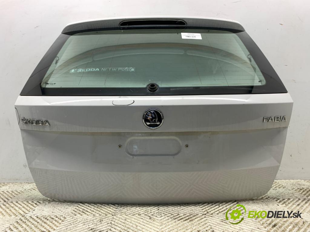 SKODA FABIA III liftback 2017 70 kW 1.0 TSI 999 kapota zadní část LF9E LF9E
