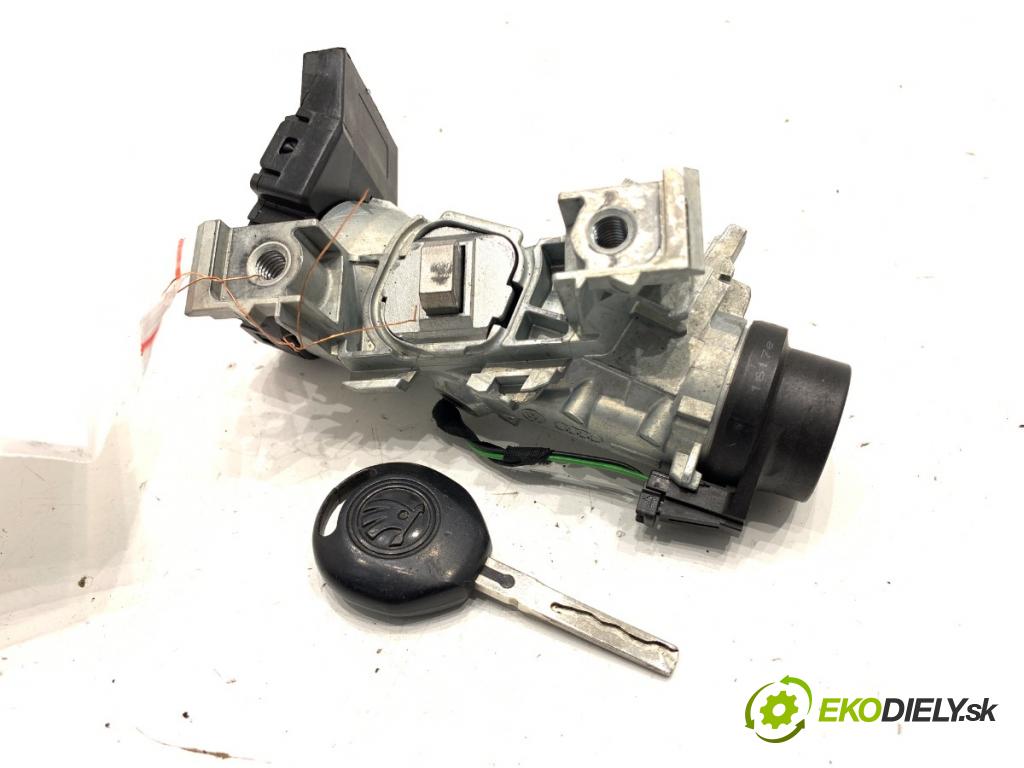 SKODA FABIA III liftback 2017 70 kW 1.0 TSI 999 spinačka 1K0905851 (Spínacia skrinka)