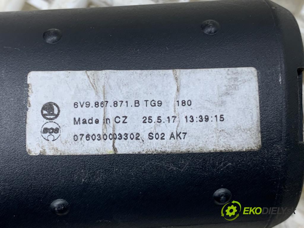 SKODA FABIA III liftback 2017 70 kW 1.0 TSI 999 Roleta kufra 6V9867871B