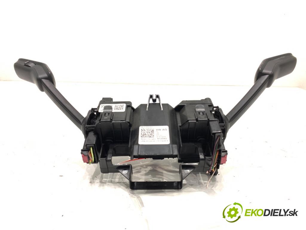 SKODA FABIA III liftback 2017 70 kW 1.0 TSI 999 Prepínač kombinovaný 6C0953501 (Prepínacie páčky pod volantom)