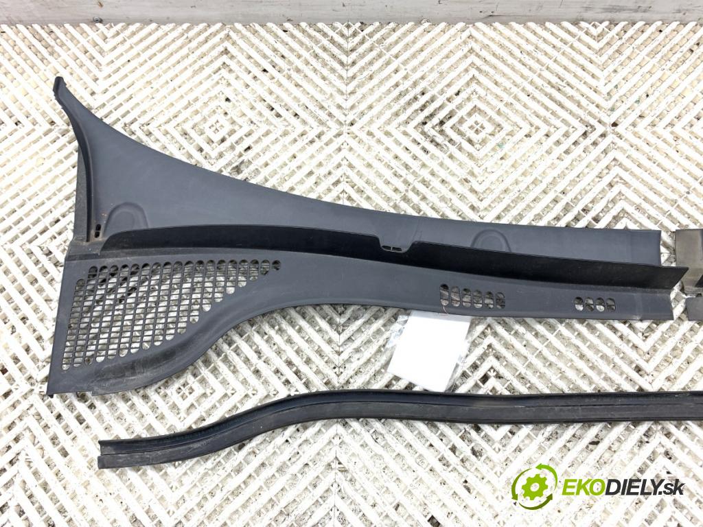 SKODA FABIA III liftback 2017 70 kW 1.0 TSI 999 Torpédo, plast pod čelné okno 6V1819415 (Torpédo (plast pod čelným sklom))