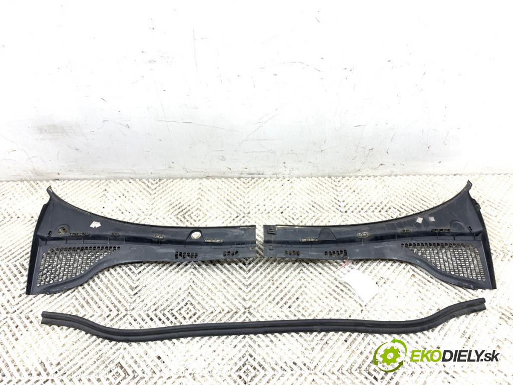 SKODA FABIA III liftback 2017 70 kW 1.0 TSI 999 Torpédo, plast pod čelné okno 6V1819415 (Torpédo (plast pod čelným sklom))