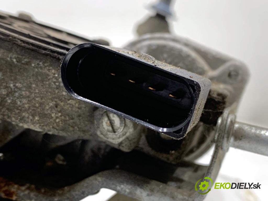 SKODA FABIA III liftback 2017 70 kW 1.0 TSI 999 Mechanizmus stieračov predný 5JB955113 (Motorček stieračov predný)