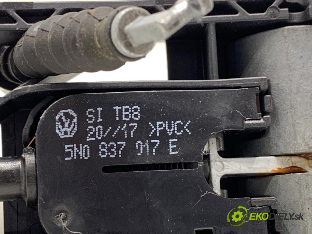SKODA FABIA III liftback 2017 70 kW 1.0 TSI 999 klika vnejší pravý přední část