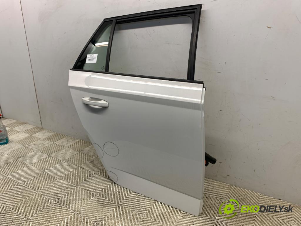 SKODA FABIA III liftback 2017 70 kW 1.0 TSI 999 Dvere pravy zad LF9E