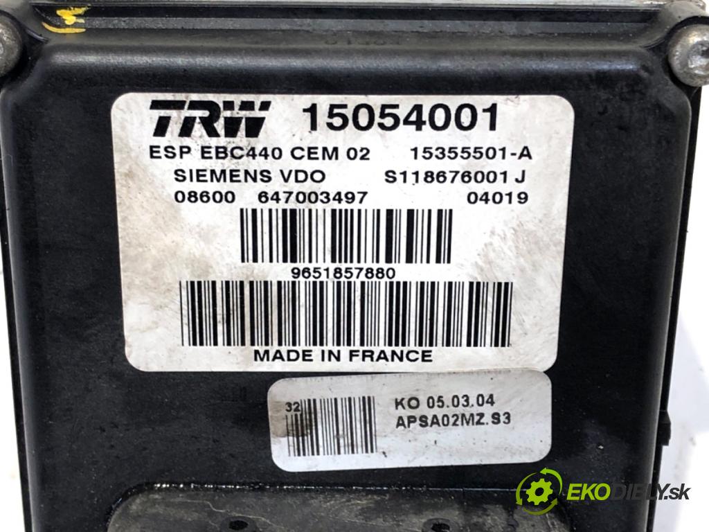 PEUGEOT 407 sedan 2004 100 kW 2.0 (6DRFNB, 6DRFNE) 1997 Pumpa ABS 9651857880 (Pumpa ABS)