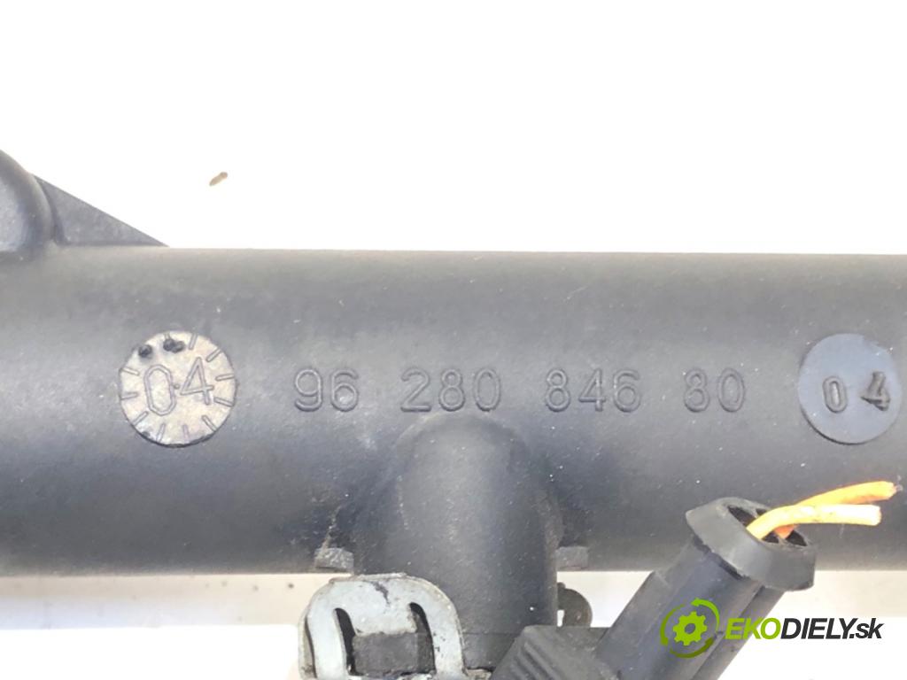 PEUGEOT 407 sedan 2004 100 kW 2.0 (6DRFNB, 6DRFNE) 1997 Lišta vstrekovacia 9628084680 (Vstrekovacia lišta)