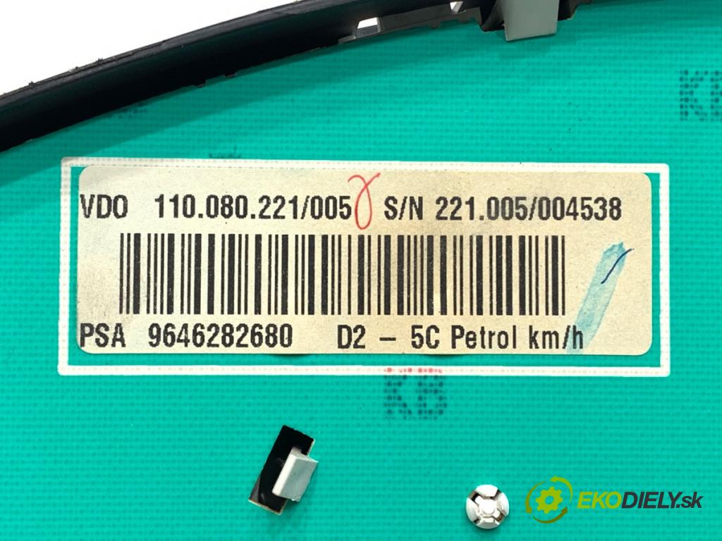 PEUGEOT 407 sedan 2004 100 kW 2.0 (6DRFNB, 6DRFNE) 1997 Prístrojovka 9646282680 (Prístrojová doska)