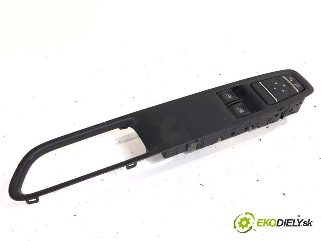 RENAULT CLIO IV liftback 2017 55 kW 1.5 dCi 75 1461 Prepínač okien 255700068R (Prepínacie páčky pod volantom)