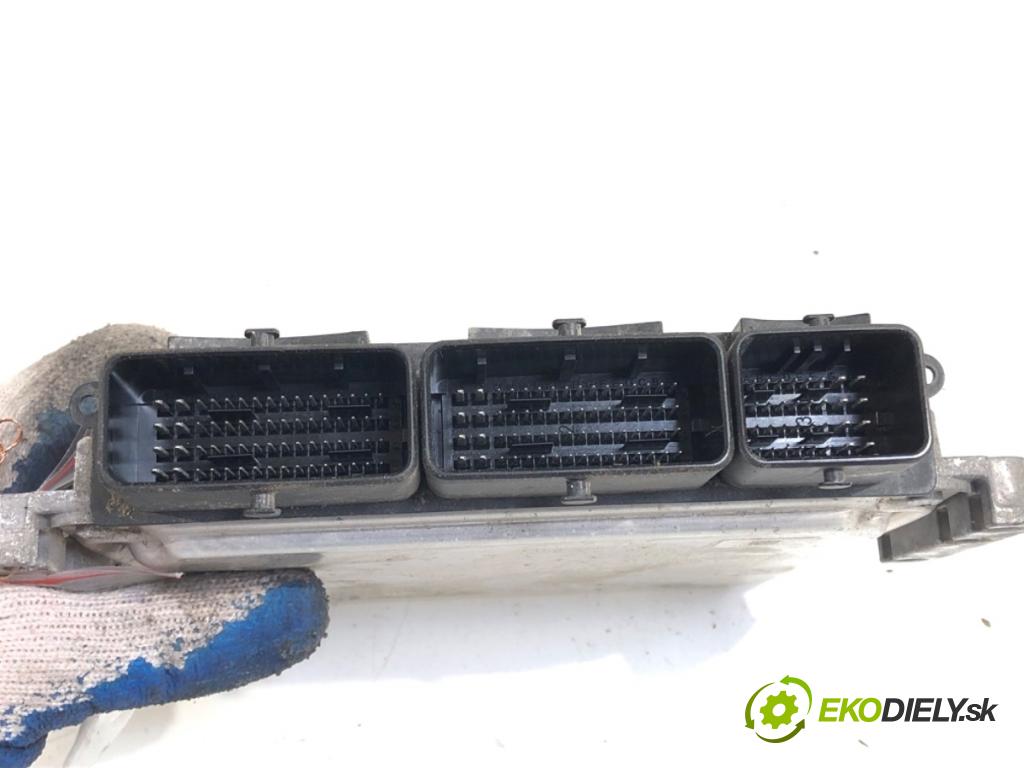 RENAULT CLIO IV liftback 2017 55 kW 1.5 dCi 75 1461 riadiaca jednotka Motor 0281033119 (Riadiaca jednotka)