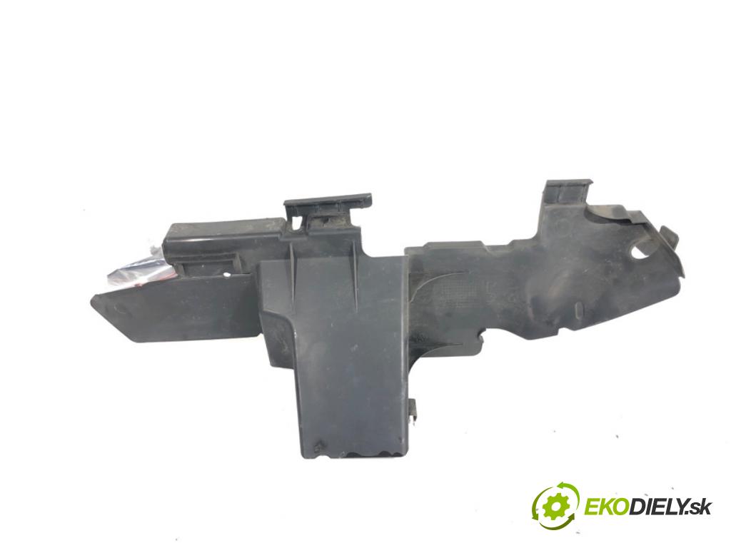VW TOUAREG SUV 2006 165 kW 3.0 V6 TDI 2967 volant vzduchu pravá 7L6121334E