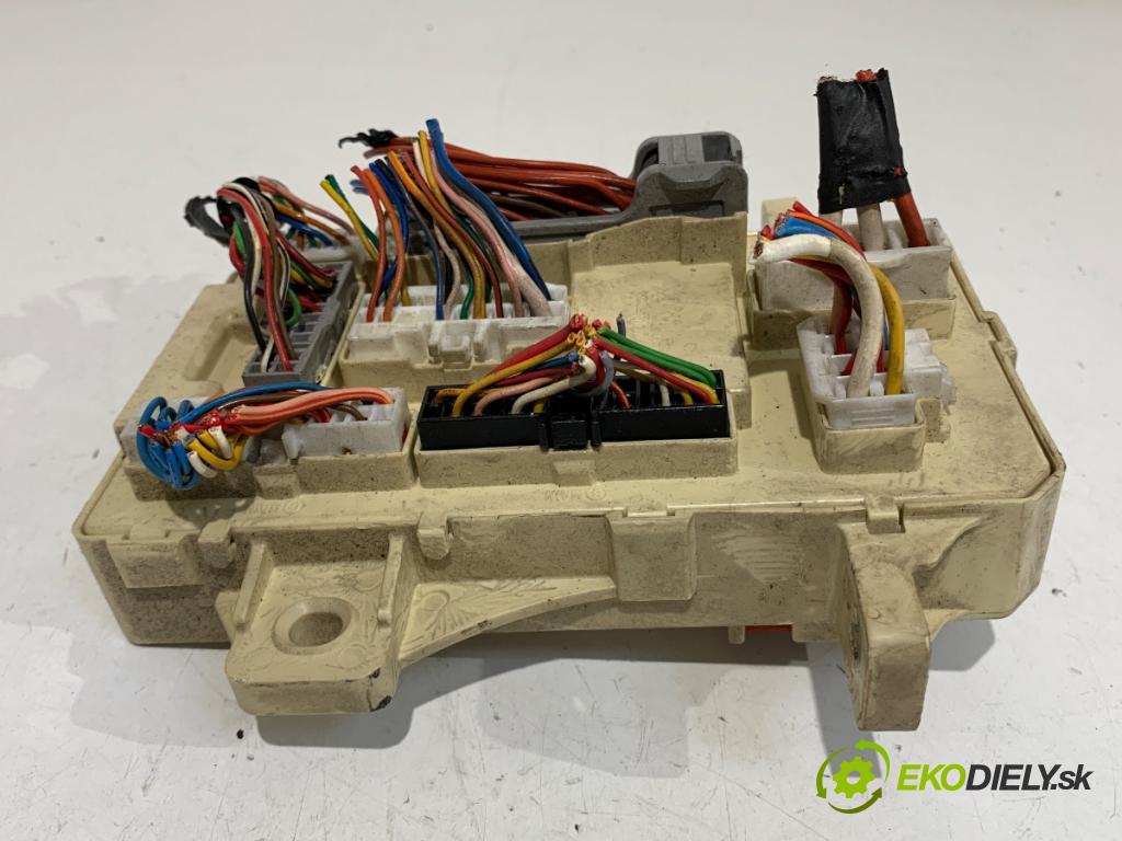 KIA CEED liftback 2011 77 kW 1.4 1396 modul BSI 91950-1H510 (Pojistková skříňka)