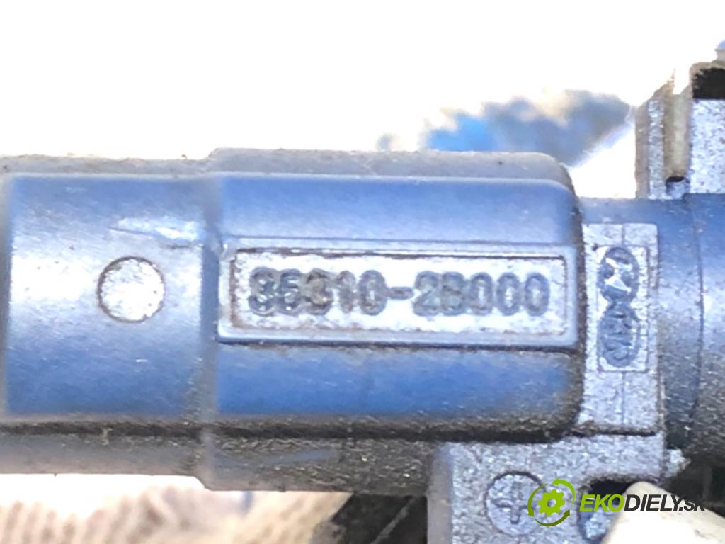 KIA CEED liftback 2011 77 kW 1.4 1396 Lišta vstrekovacia 85310-2B000 (Vstrekovacia lišta)