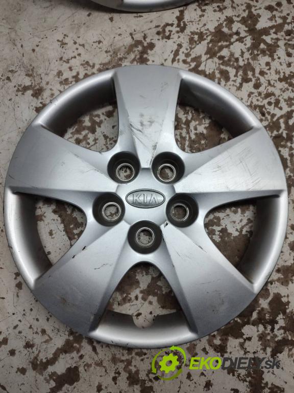 KIA CEED liftback 2011 77 kW 1.4 1396 15 5X114,3