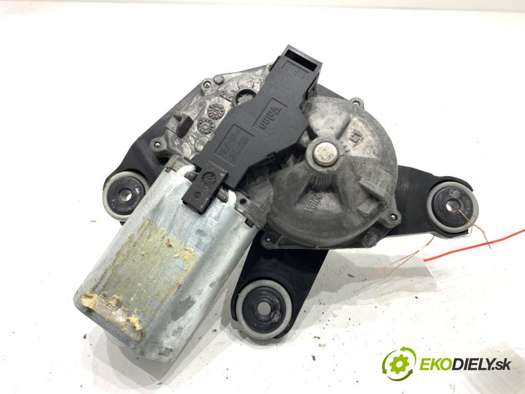 FIAT GRANDE PUNTO liftback 2006 57 kW 1.4 (199AXB11, 199AXB1A, 199BXB1A, 199AXL1A) 1368 motor stěračů zadní část