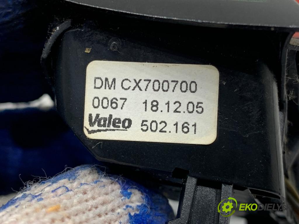 FIAT GRANDE PUNTO liftback 2006 57 kW 1.4 (199AXB11, 199AXB1A, 199BXB1A, 199AXL1A) 1368 SPÍNAČE: volantu