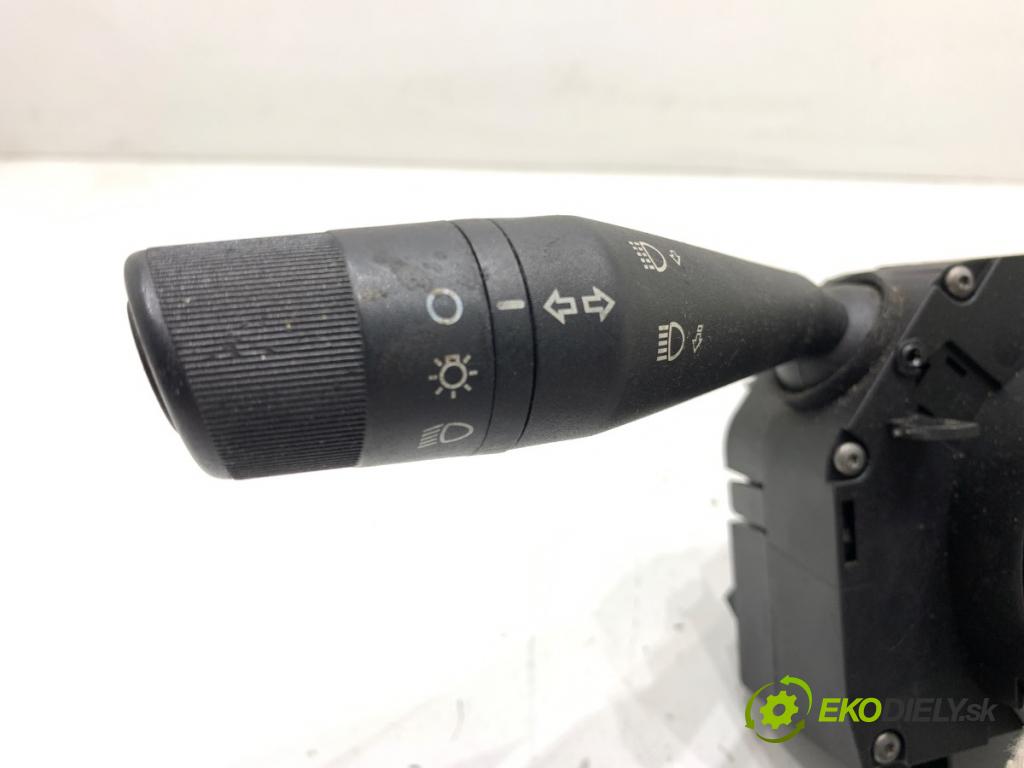 FIAT GRANDE PUNTO liftback 2006 57 kW 1.4 (199AXB11, 199AXB1A, 199BXB1A, 199AXL1A) 1368 Prepínač kombinovaný 7354104230 (Prepínacie páčky pod volantom)