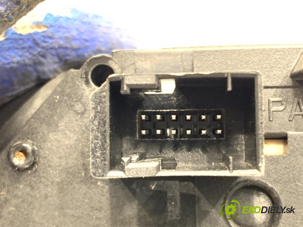 FIAT GRANDE PUNTO liftback 2006 57 kW 1.4 (199AXB11, 199AXB1A, 199BXB1A, 199AXL1A) 1368 Prepínač kombinovaný 7354104230 (Prepínacie páčky pod volantom)