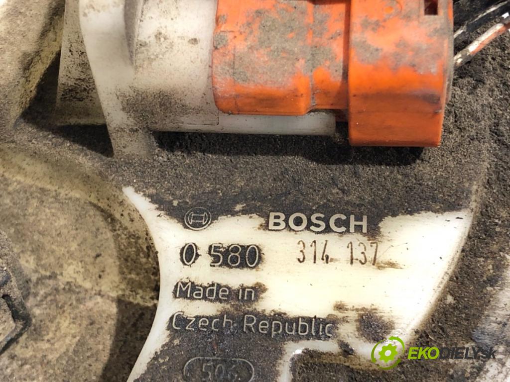 FIAT GRANDE PUNTO liftback 2006 57 kW 1.4 (199AXB11, 199AXB1A, 199BXB1A, 199AXL1A) 1368 pumpa paliva 0580314137
