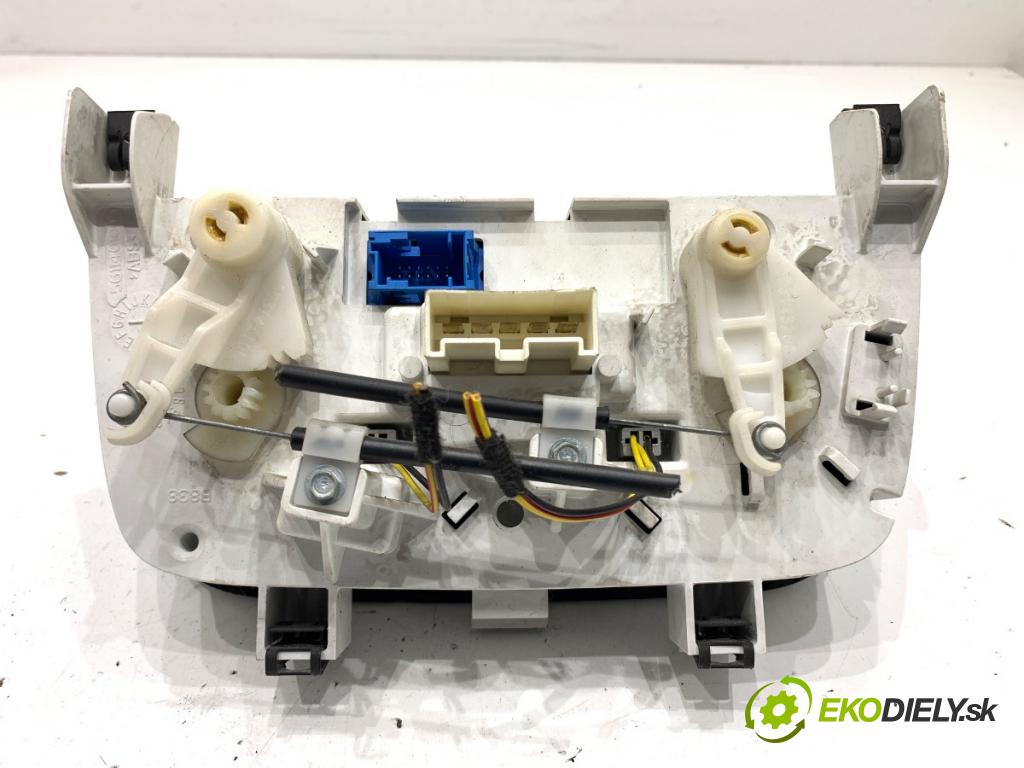 FIAT GRANDE PUNTO liftback 2006 57 kW 1.4 (199AXB11, 199AXB1A, 199BXB1A, 199AXL1A) 1368 Panel ovládania kúrenia  (Prepínacie páčky pod volantom)