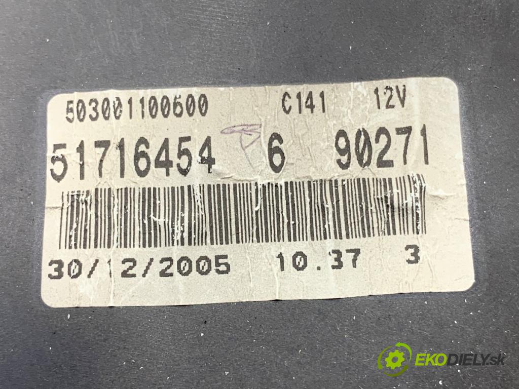FIAT GRANDE PUNTO liftback 2006 57 kW 1.4 (199AXB11, 199AXB1A, 199BXB1A, 199AXL1A) 1368 Prístrojovka 51716454 (Prístrojová doska)