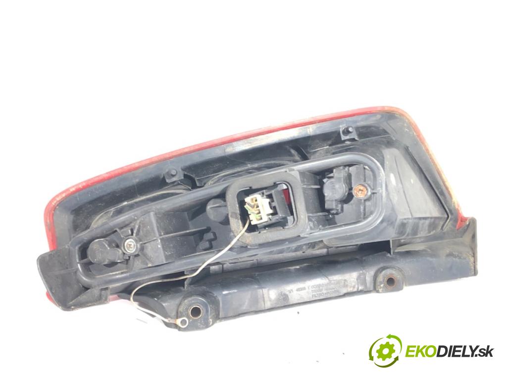 FIAT GRANDE PUNTO liftback 2006 57 kW 1.4 (199AXB11, 199AXB1A, 199BXB1A, 199AXL1A) 1368 světlo levý zadní část