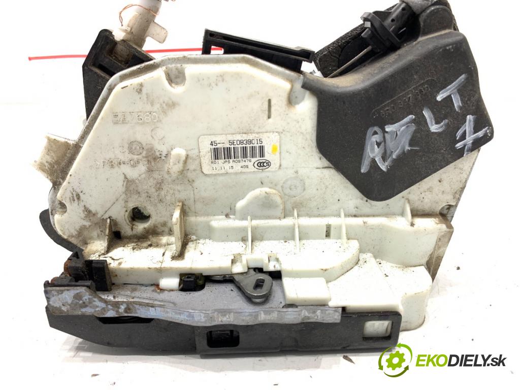VW PASSAT B8 sedan 2016 140 kW 2.0 TDI 4motion 1968 zámok dveře levý zadní část 5E0839015