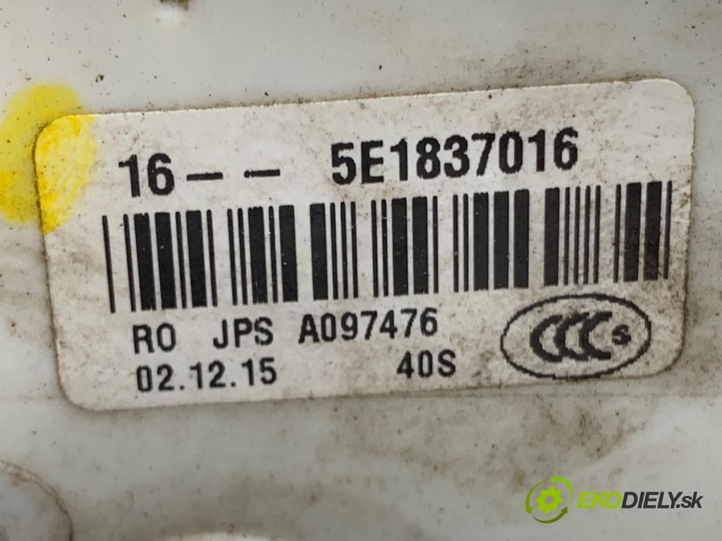 VW PASSAT B8 sedan 2016 140 kW 2.0 TDI 4motion 1968 zámok dveře pravý přední část 5E1837016