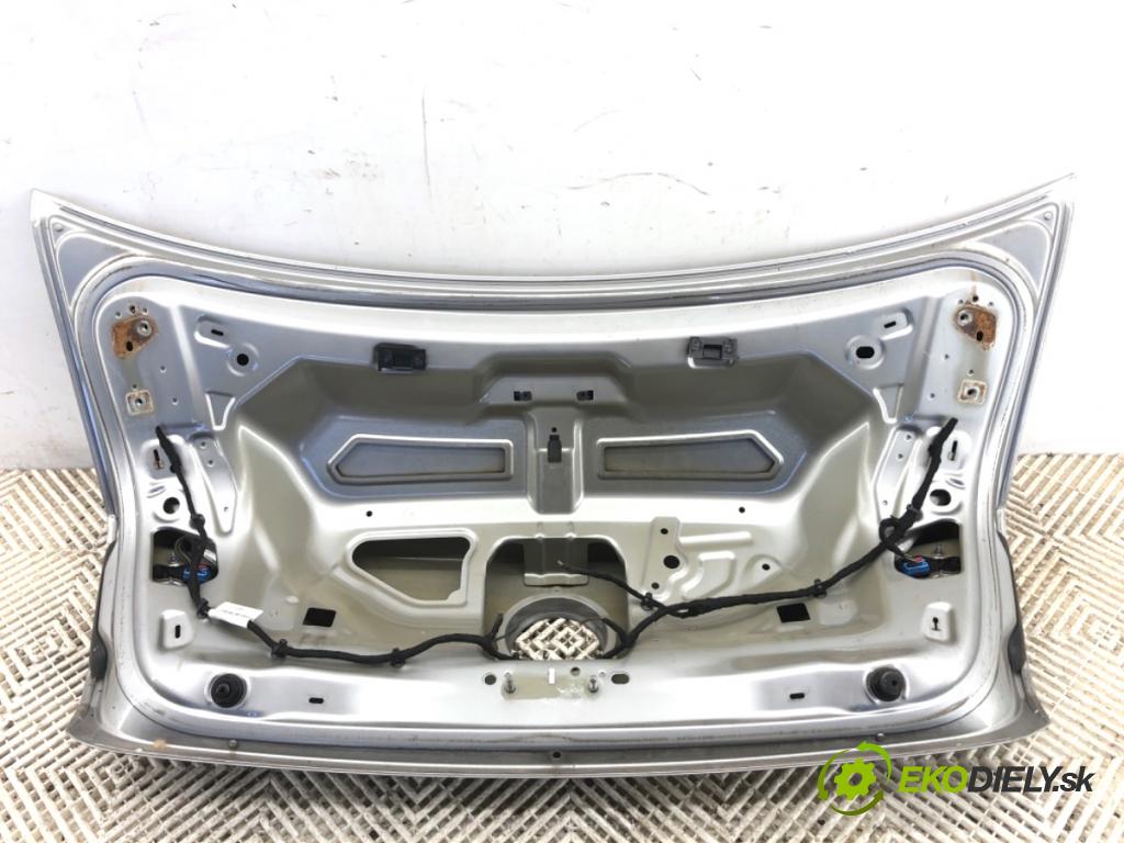 VW PASSAT B8 sedan 2016 140 kW 2.0 TDI 4motion 1968 kapota zadní část LB7W LB7W