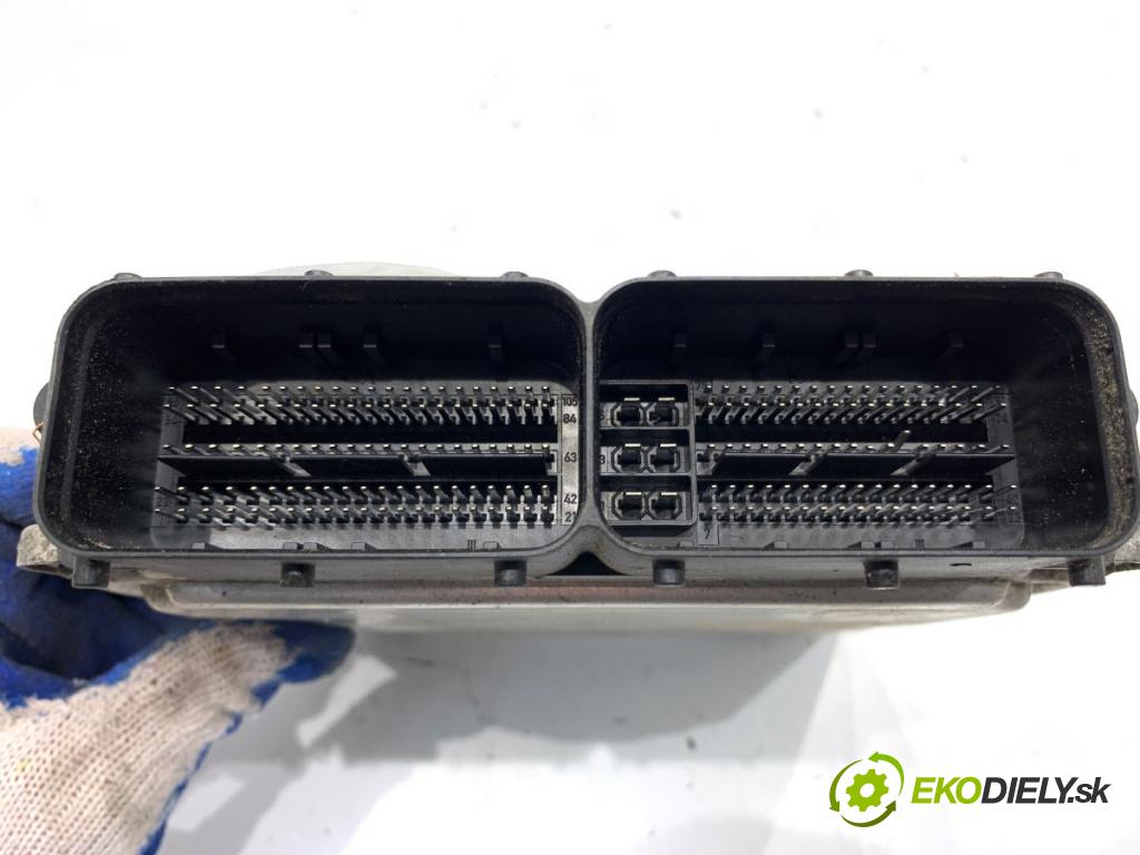 VW PASSAT B8 sedan 2016 140 kW 2.0 TDI 4motion 1968 riadiaca jednotka Motor 04L907309M (Riadiaca jednotka)