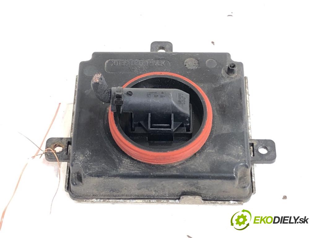 VW PASSAT B8 sedan 2016 140 kW 2.0 TDI 4motion 1968 Menič XENON 4G0907697F (Riadiaca jednotka xenónu)