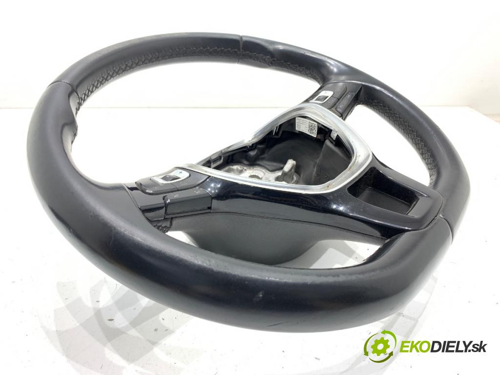 VW PASSAT B8 sedan 2016 140 kW 2.0 TDI 4motion 1968 Volant 5G0419091DJ (Volant)