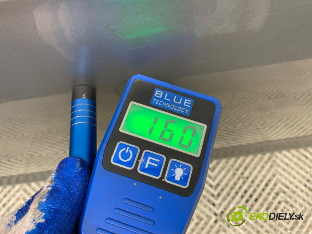 VW PASSAT B8 sedan 2016 140 kW 2.0 TDI 4motion 1968 Dvere pravy predný LB7W: LB7W