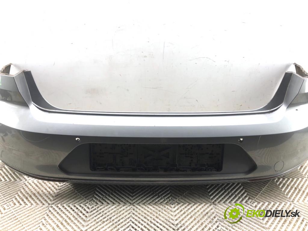VW PASSAT B8 sedan 2016 140 kW 2.0 TDI 4motion 1968 nárazník zadní část LB7W (Klika dveří ostatní)