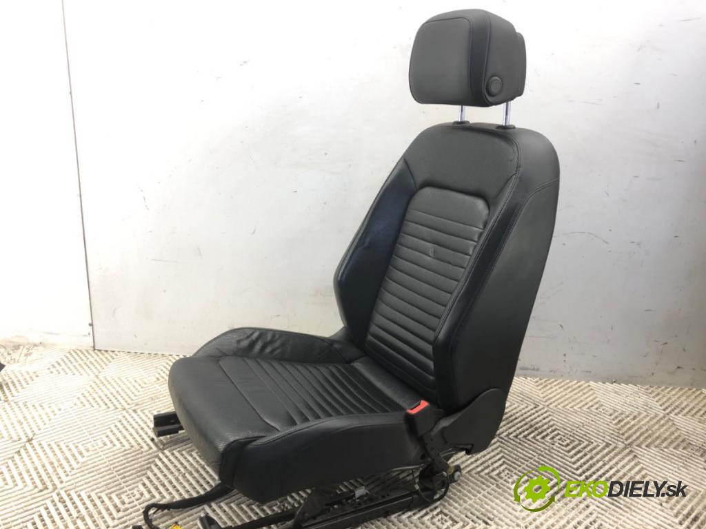 VW PASSAT B8 sedan 2016 140 kW 2.0 TDI 4motion 1968 Sedadlá, sedačky Sedadlo