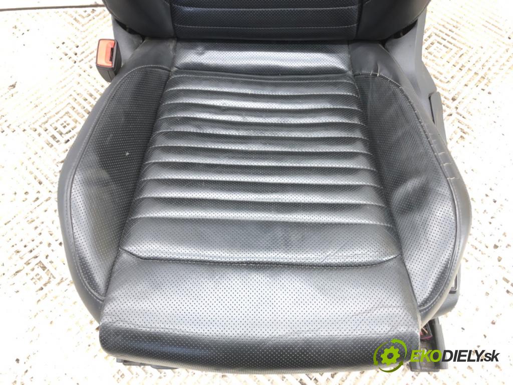VW PASSAT B8 sedan 2016 140 kW 2.0 TDI 4motion 1968 Sedadlá, sedačky Sedadlo
