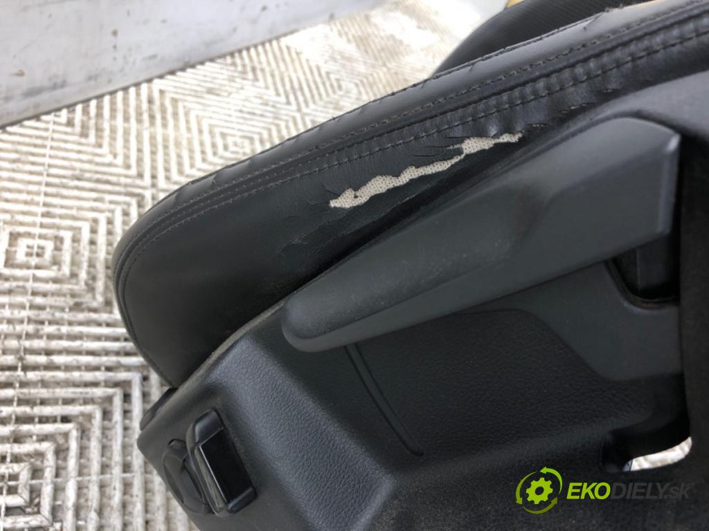 VW PASSAT B8 sedan 2016 140 kW 2.0 TDI 4motion 1968 Sedadlá, sedačky Sedadlo