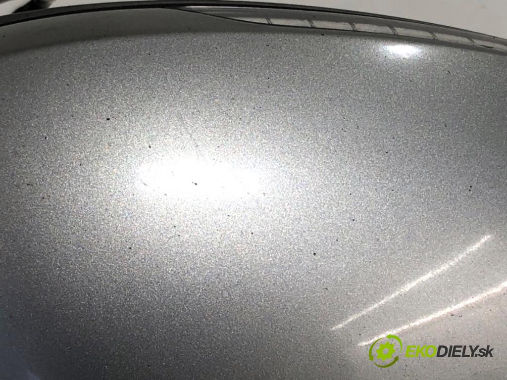 VW PASSAT B8 sedan 2016 140 kW 2.0 TDI 4motion 1968 zpětné zrcátko pravý LB7W