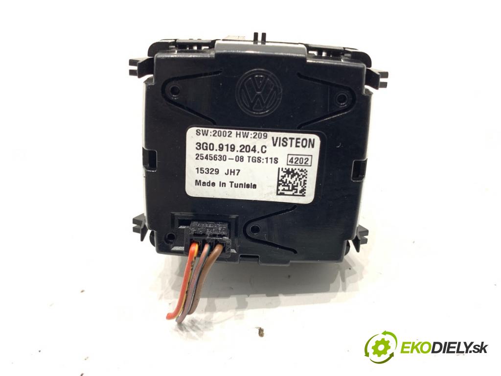 VW PASSAT B8 sedan 2016 140 kW 2.0 TDI 4motion 1968 Displej 3G0919204C (Prístrojová doska)