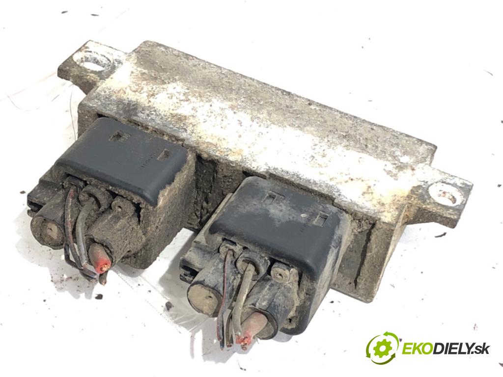 OPEL SIGNUM liftback 2003 130 kW 3.0 V6 CDTI (F48) 2958 relé sviečok žhavenia 5340138 (Relé)