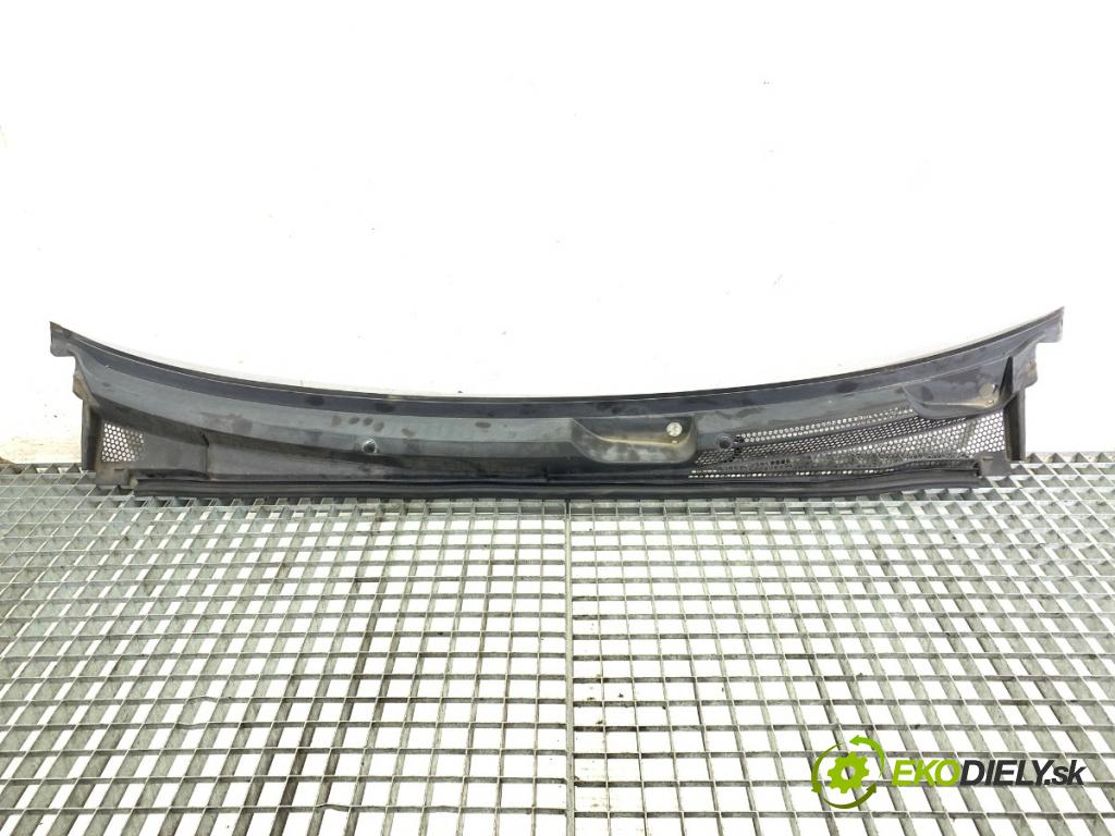 OPEL SIGNUM liftback 2003 130 kW 3.0 V6 CDTI (F48) 2958 Torpédo, plast pod čelné okno 09179871 (Torpédo (plast pod čelným sklom))