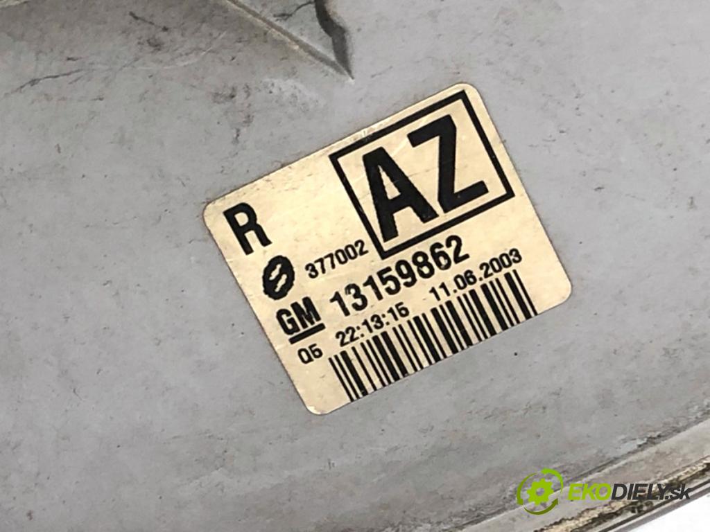 OPEL SIGNUM liftback 2003 130 kW 3.0 V6 CDTI (F48) 2958 světlo pravý zadní část 13159862